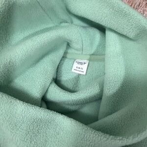 Old Navy Light Green Fleece Pullover